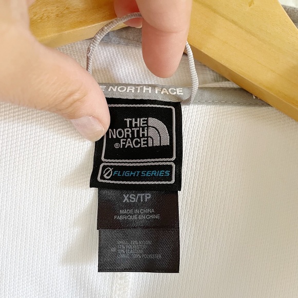 THE NORTH FACE || Flight Series Apex Vest - Picture 11 of 13